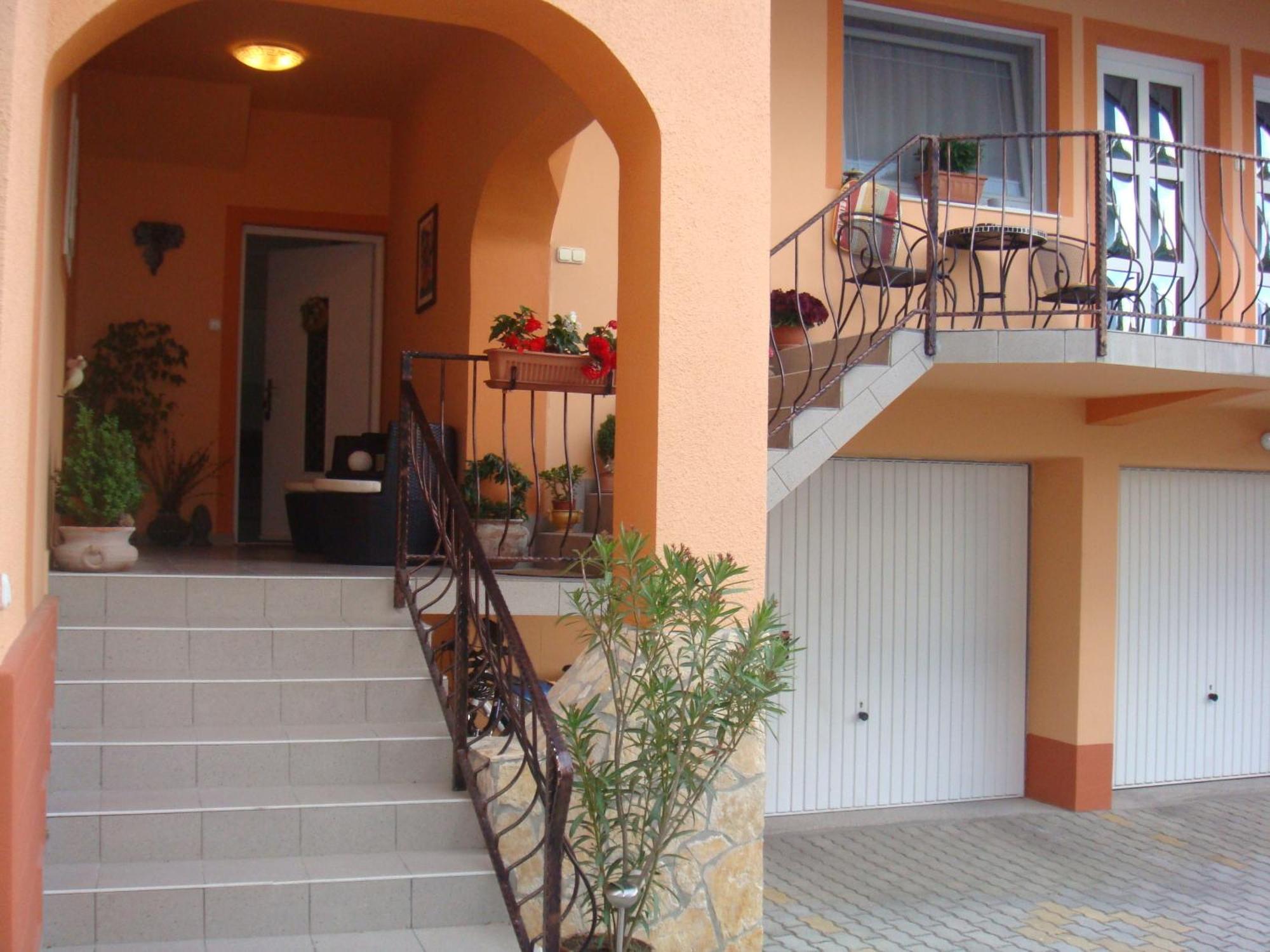 Szecsenyi Apartman Хевиз Экстерьер фото