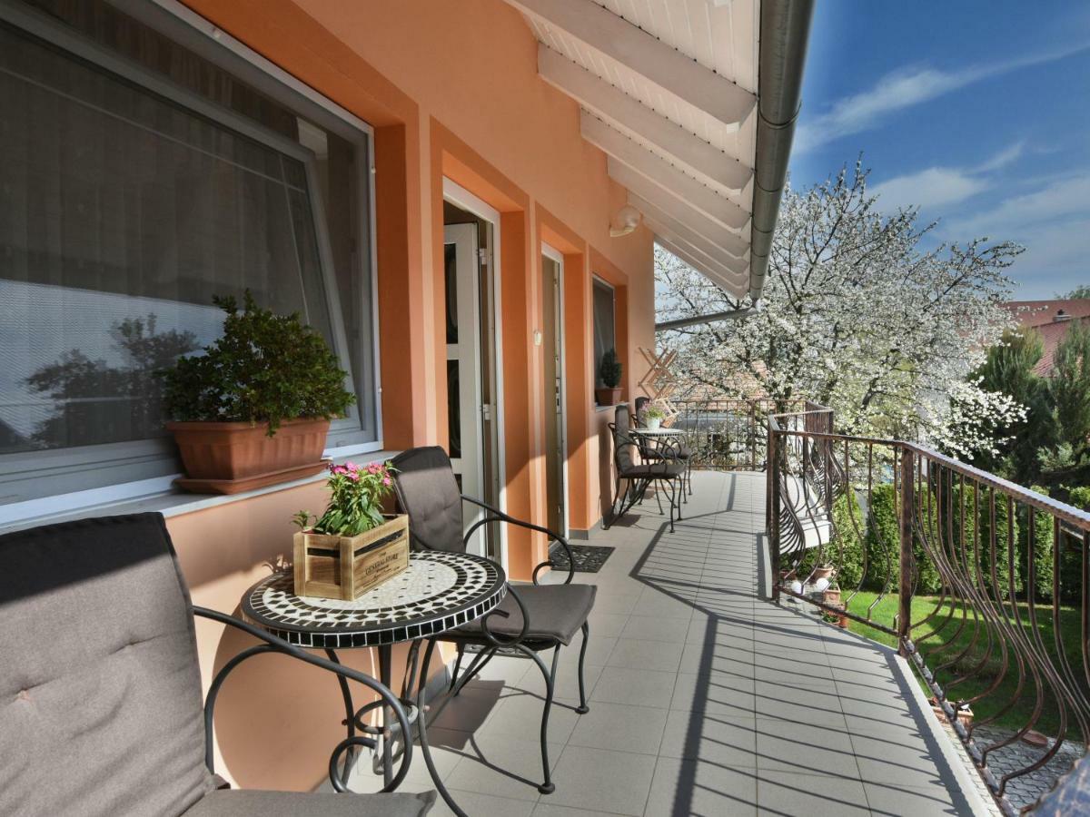 Szecsenyi Apartman Хевиз Экстерьер фото